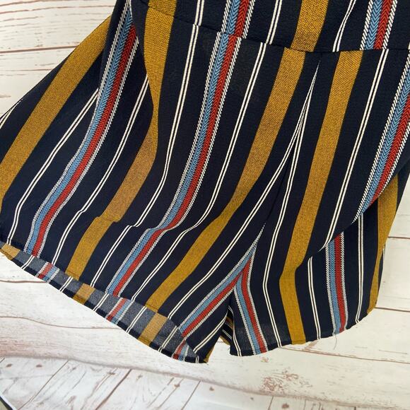 Windsor S Multicolor Boho Stripe Lace Up Open Back Spaghetti Strap Romper - Picture 5 of 9